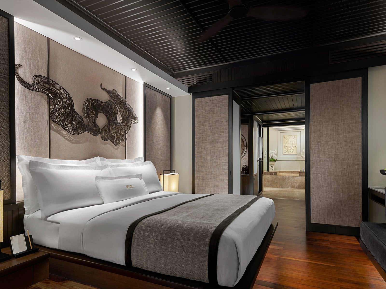 VILLA-PLR - Tropical Garden Bottom Bedroom