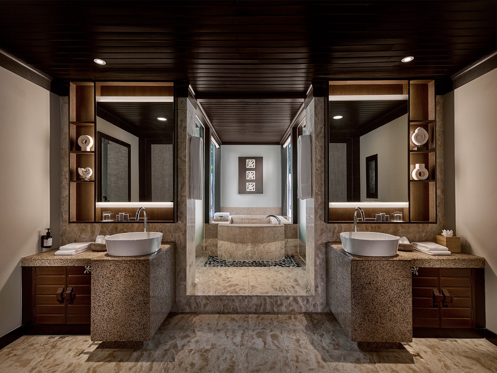 VILLA-PLR - Tropical Garden Villa Top Bathroom 1